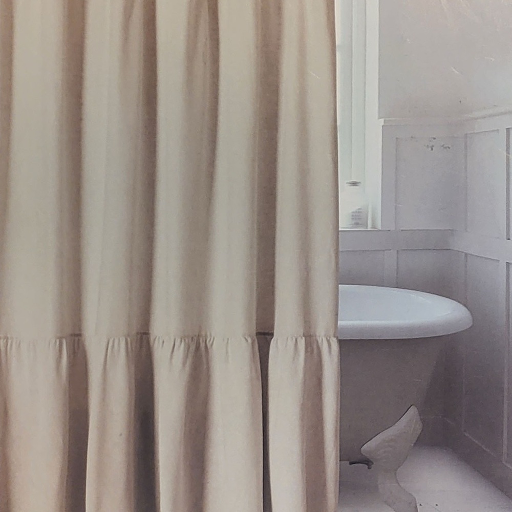 NEW Bed Bath & Beyond Bee & Willow Elegant Linen Farmhouse Shower Curtain